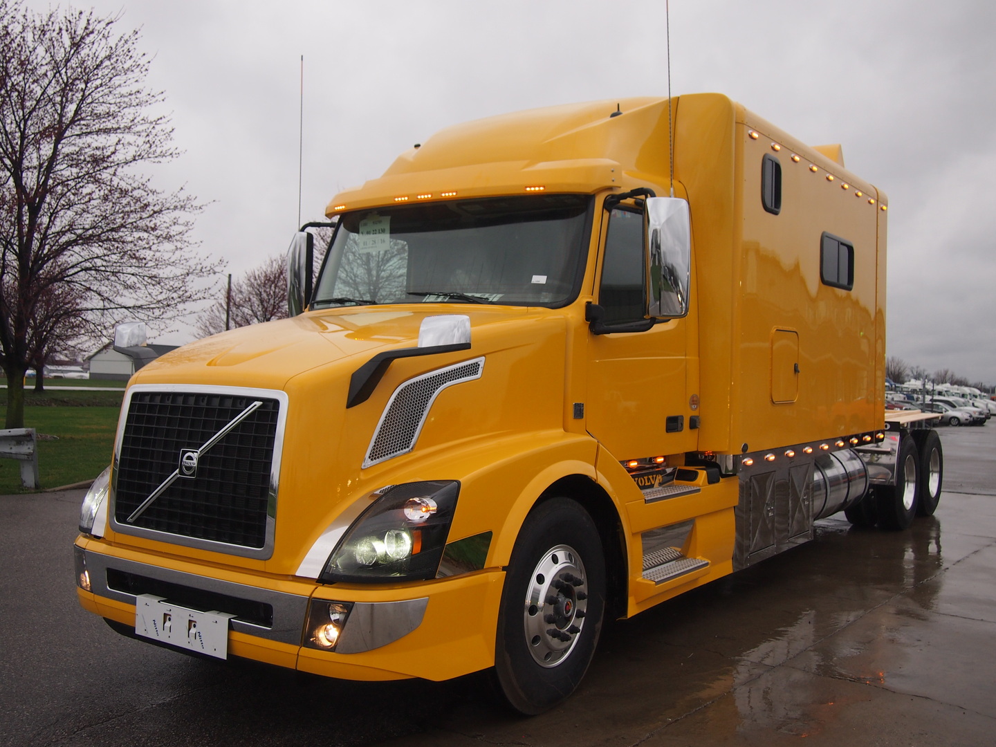 Volvo ARI Legacy Sleepers