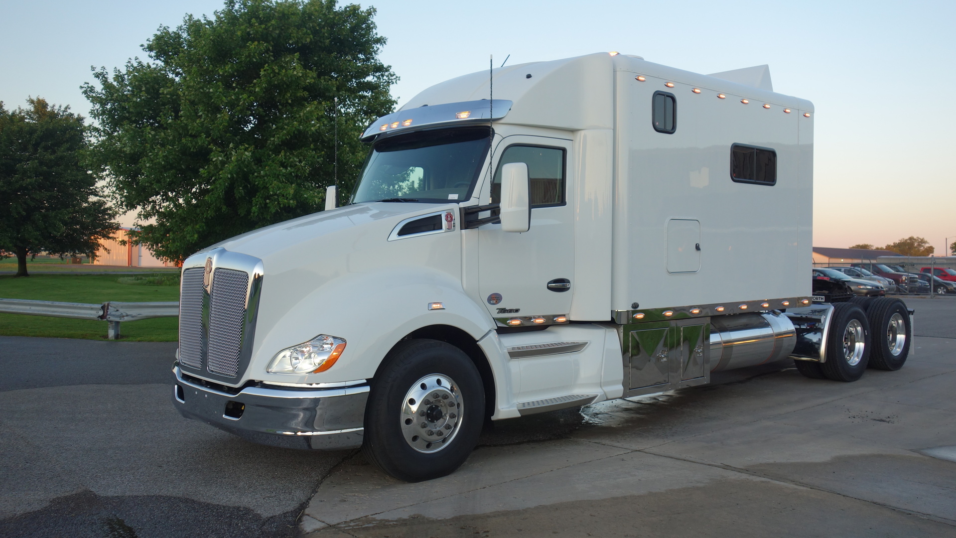 Kenworth 2022 Sleeper