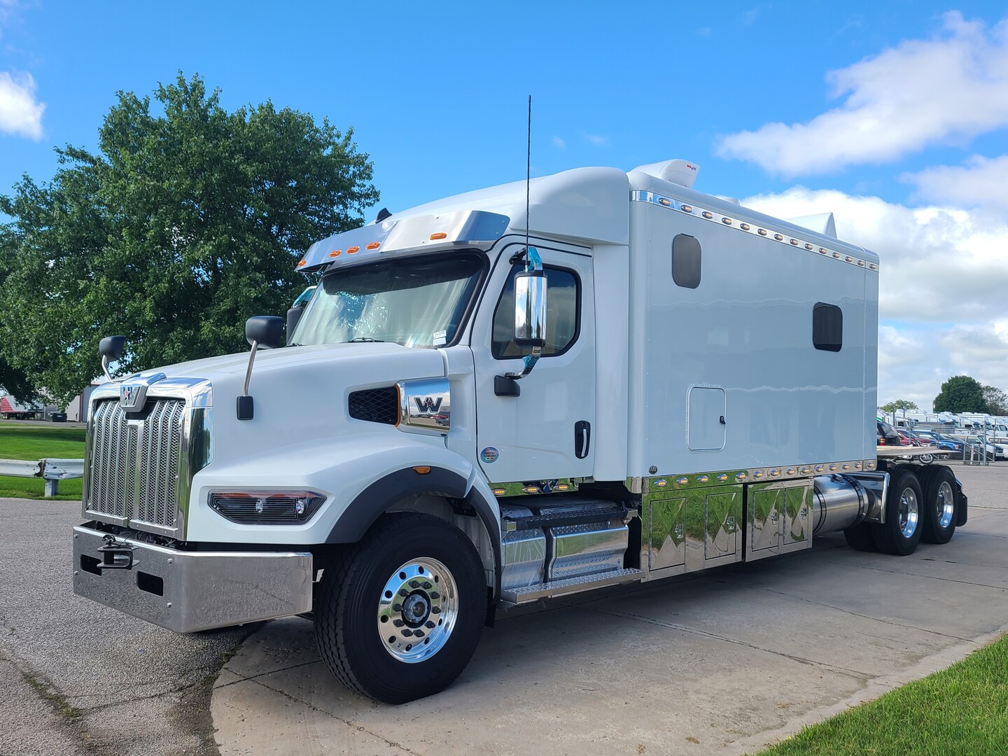 2024 Western Star 49X Day Cab SBFA with 168 Inch ARI Legacy II RBSD